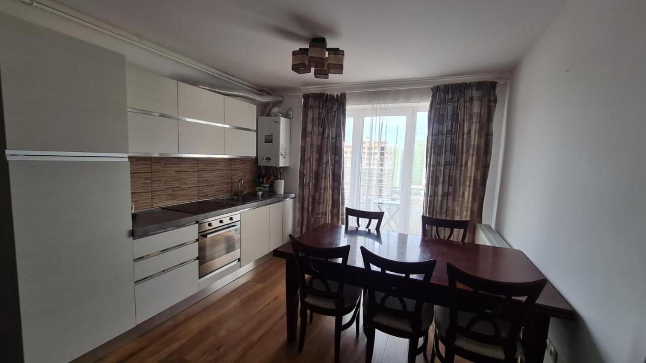 Apartament Mirubias Apartment Brasov Exterior photo